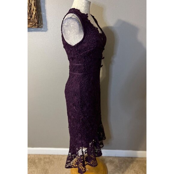 Lipsy Midi Dress 6 Us Eu 38 UK 10 Purple Stretch Hourglass Fit Sleeveless Lace - Picture 8 of 11
